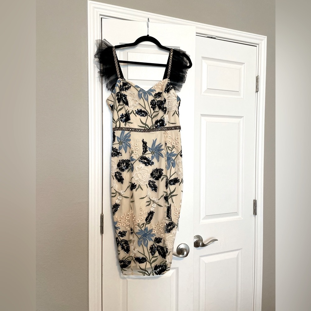 Lulu’s Small dress